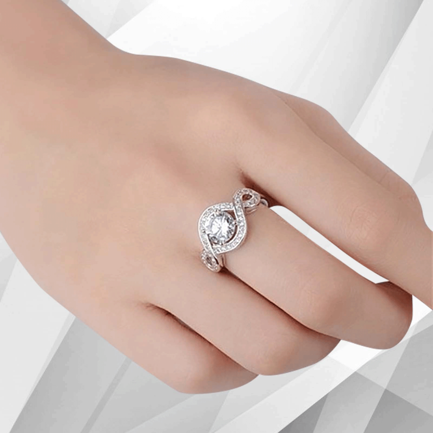 2.5Ct Round-Cut Diamond Cushion Halo Bridal Engagement Ring 18K White