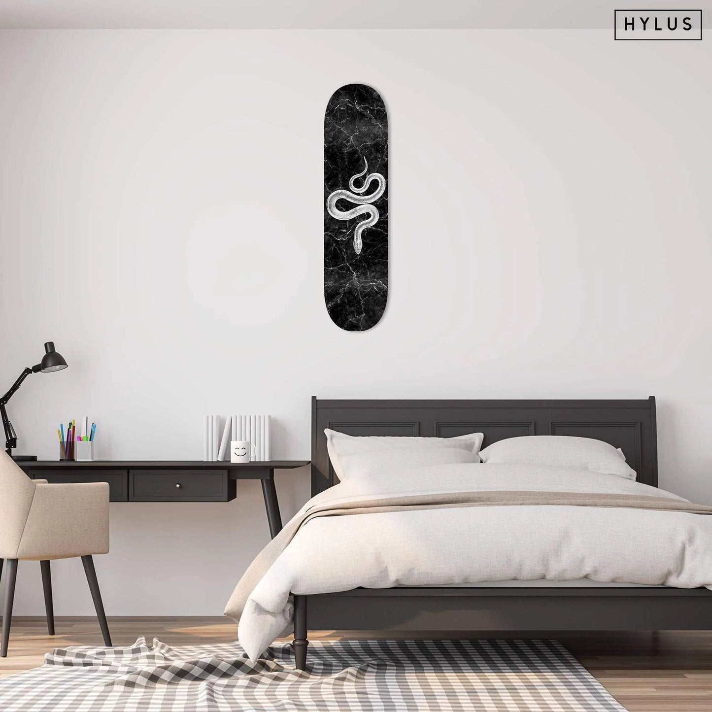 Marble Snake Black Skateboard