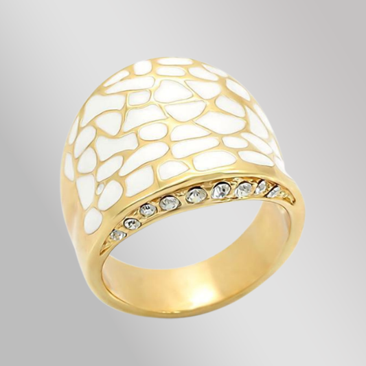 0W379 - Gold Brass Ring with Top Grade Crystal  in Clear