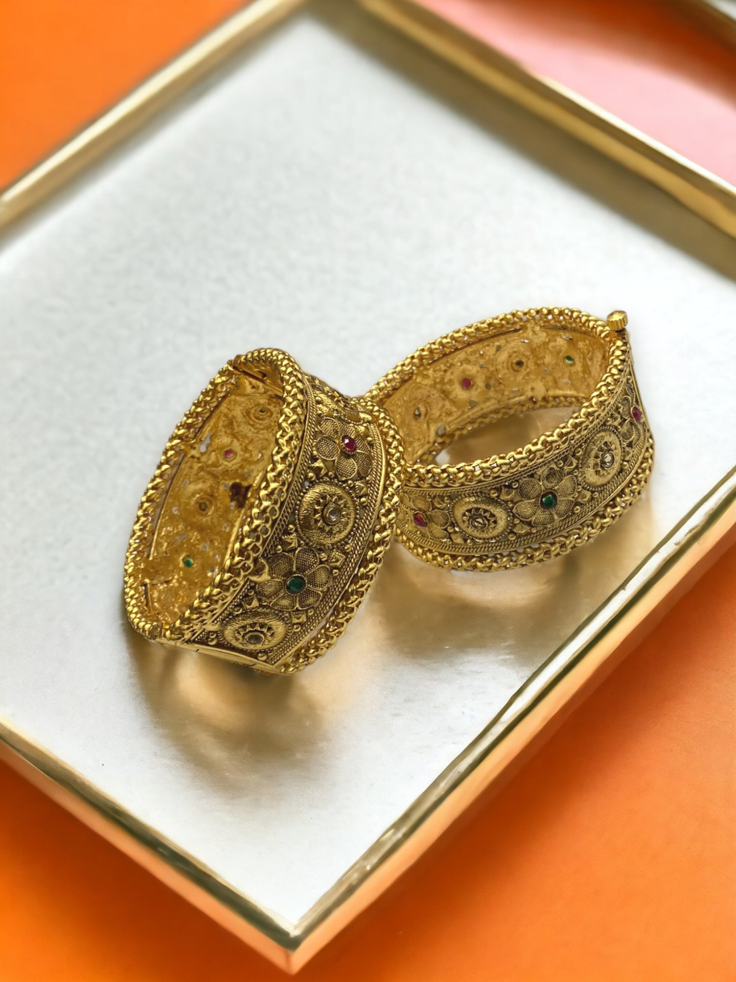 The Elegance of Indian Gold-Plated Bracelets