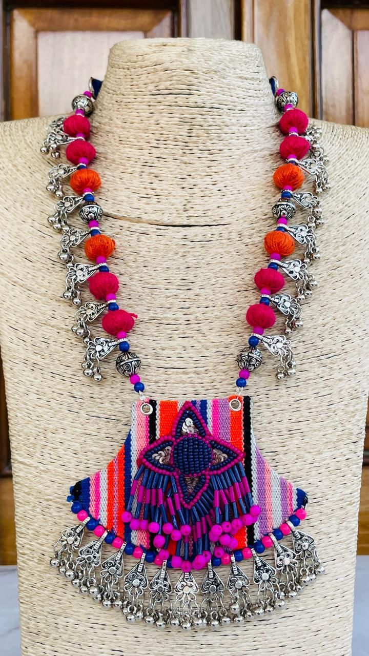 Hancrafted Necklace Set Ethnic Traditonal Choker