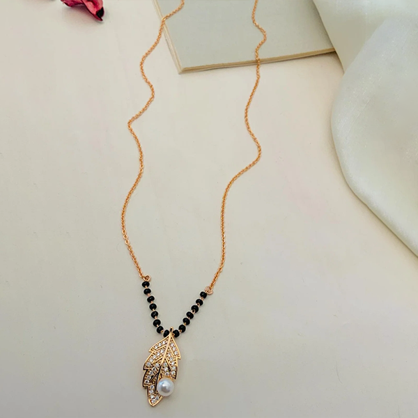 Eye Catching Rose Gold Leaf Diamond Necklace