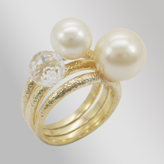 Ring with Synthetic Pearl in Citrine Yellow